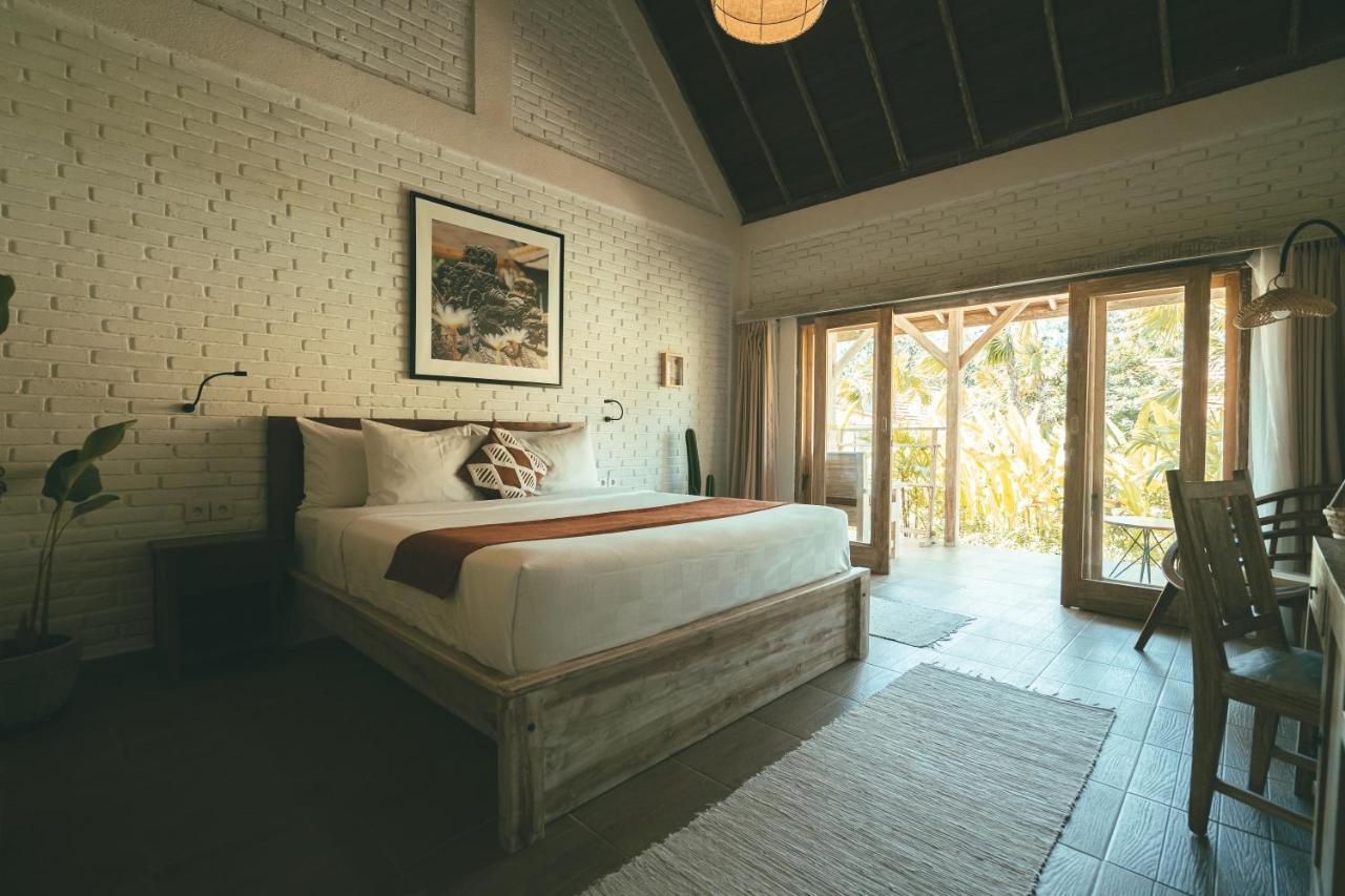 Cari Surf Camp & Studio'S Uluwatu Εξωτερικό φωτογραφία