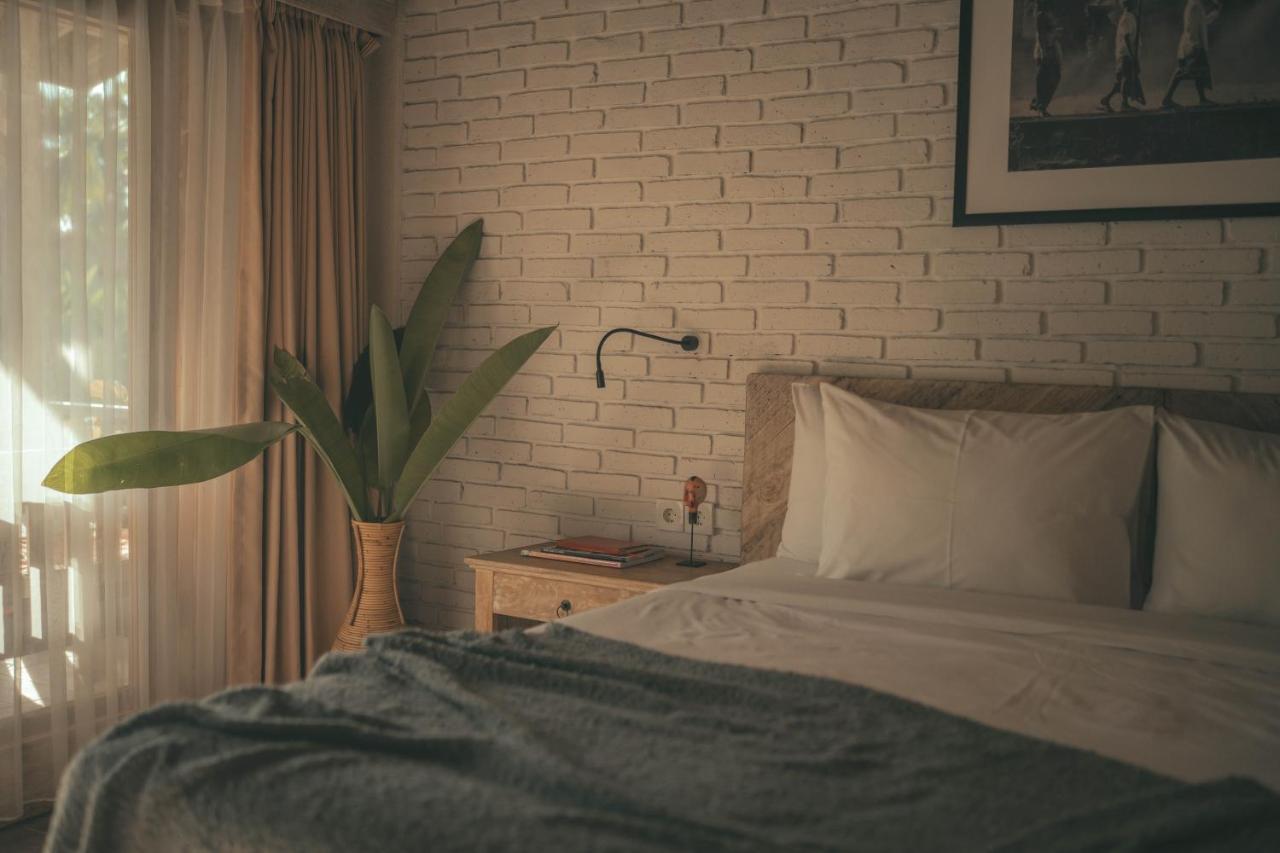 Cari Surf Camp & Studio'S Uluwatu Εξωτερικό φωτογραφία