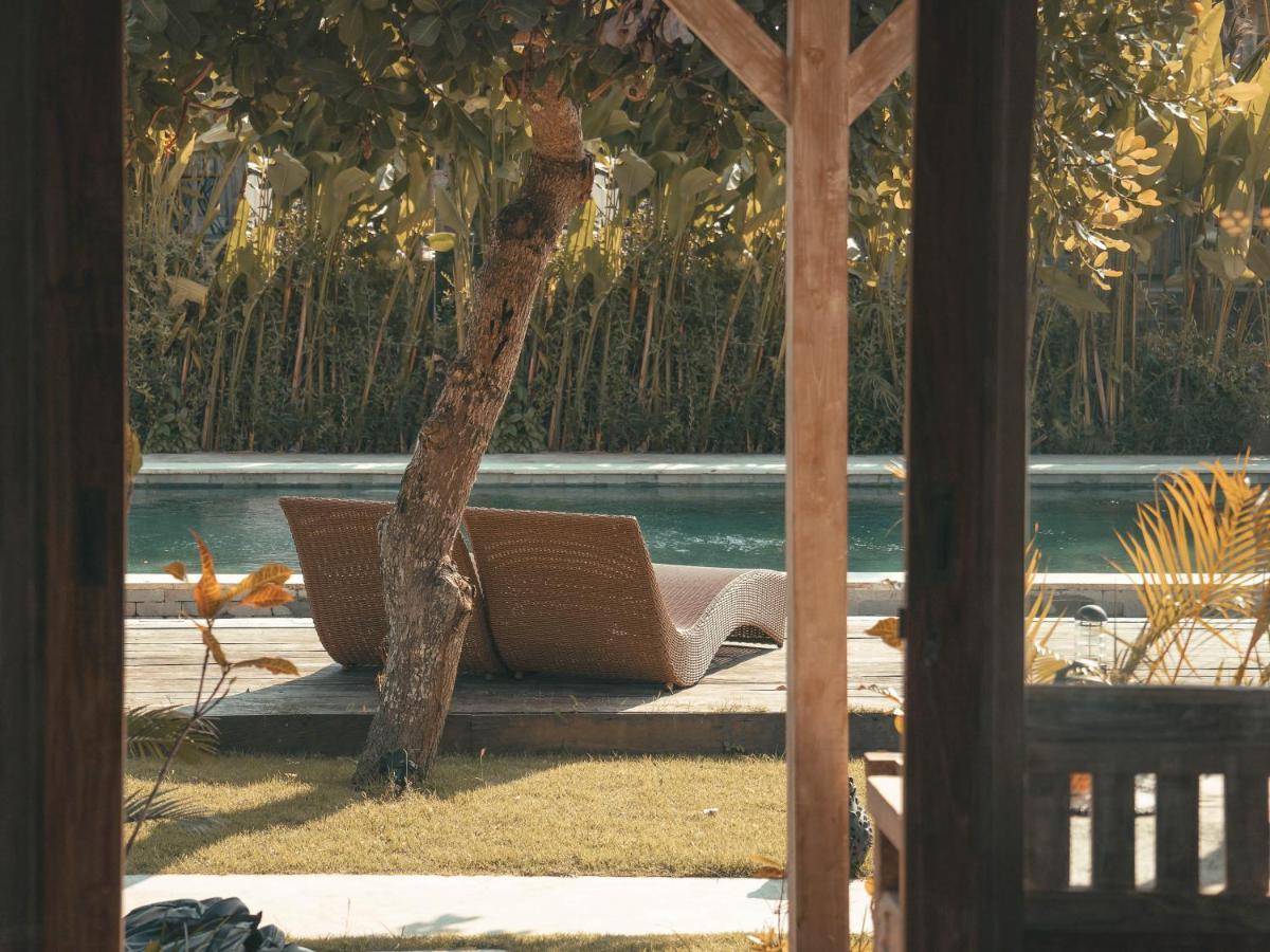 Cari Surf Camp & Studio'S Uluwatu Εξωτερικό φωτογραφία