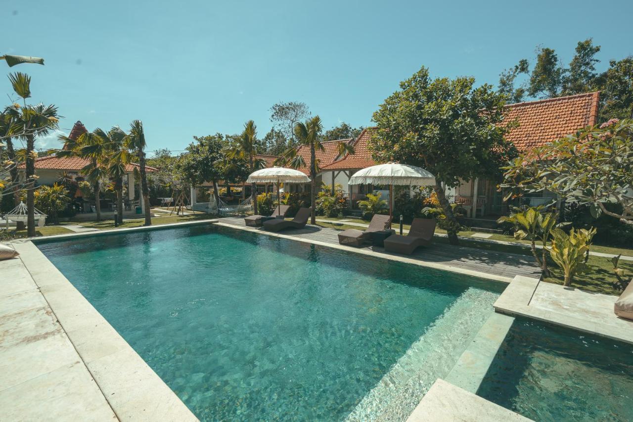Cari Surf Camp & Studio'S Uluwatu Εξωτερικό φωτογραφία