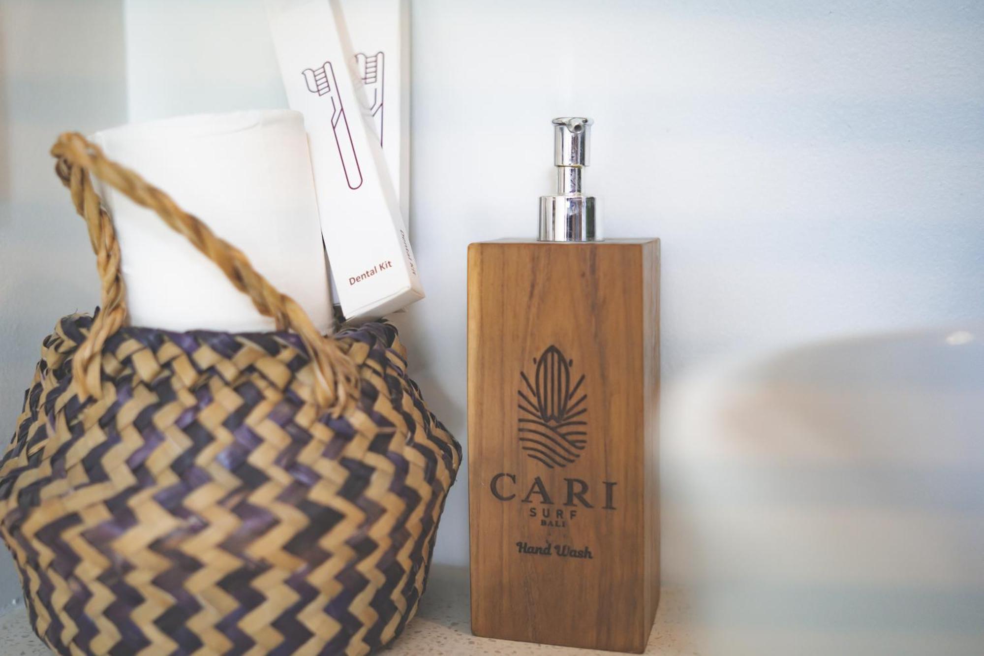 Cari Surf Camp & Studio'S Uluwatu Δωμάτιο φωτογραφία
