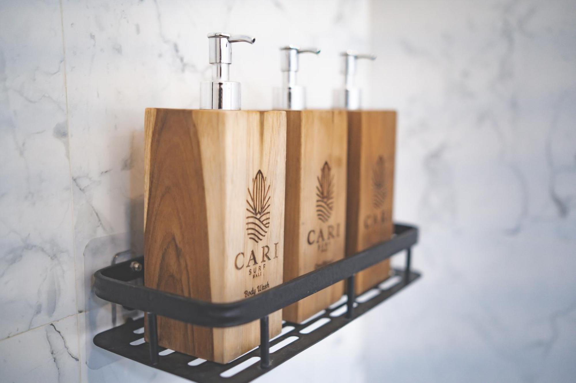 Cari Surf Camp & Studio'S Uluwatu Δωμάτιο φωτογραφία